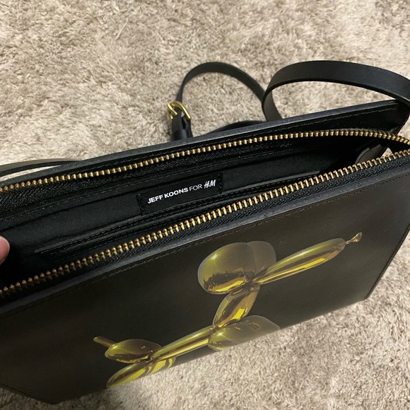 Jeff Koons X H&M leather crossbody bag LIMITED EDITION Balloon Dog Bag - Picture 3 of 3